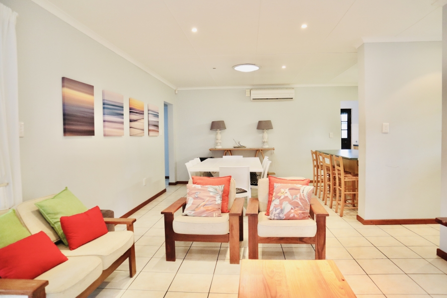 3 Bedroom Property for Sale in The Island Western Cape